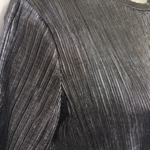 Top - Picture 5 of 5